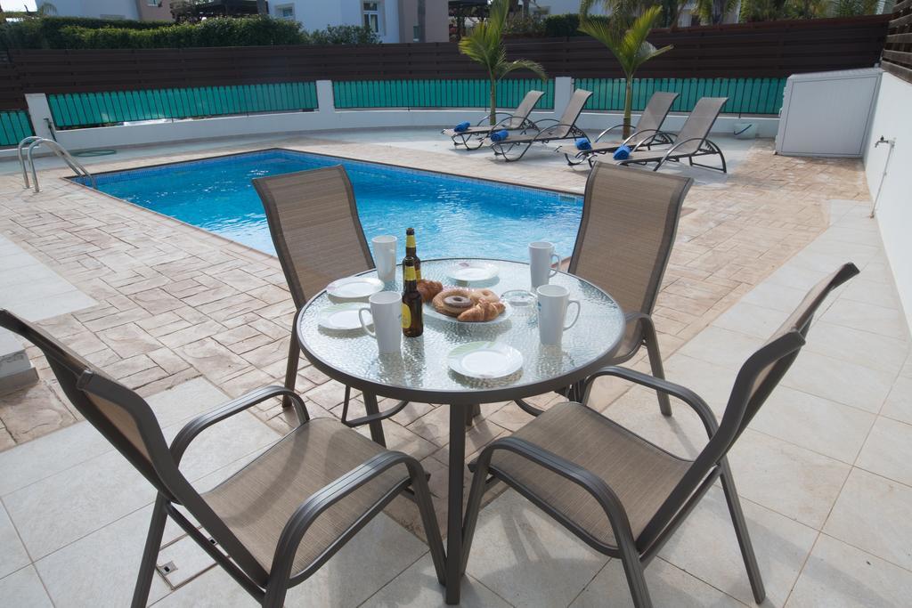 Halle Villa Πρωταράς Δωμάτιο φωτογραφία