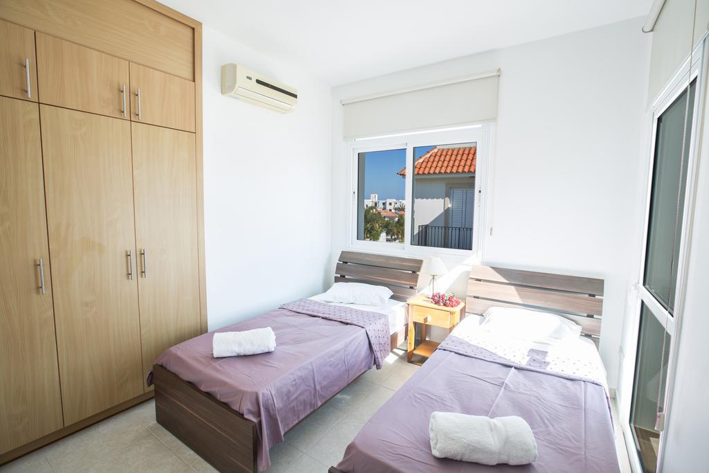Halle Villa Πρωταράς Δωμάτιο φωτογραφία